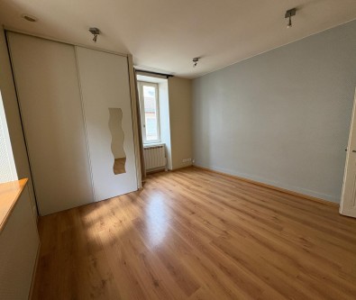 PONTARLIER : APPARTEMENT T1 BIS - IDEAL INVESTISSEMENT LOCAT