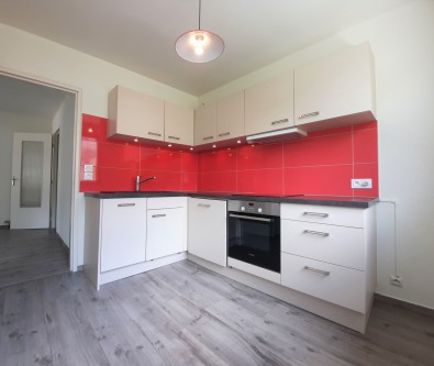 APPARTEMENT +GARAGE à METABIEF