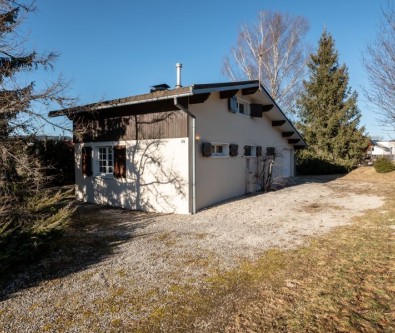 MAISON INDIVIDUELLE A METABIEF SUR 900 M2.
