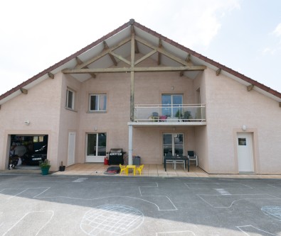 LEVIER : MAISON INDIVIDUELLE, 5 CHAMBRES, GARAGE DOUBLE, 981