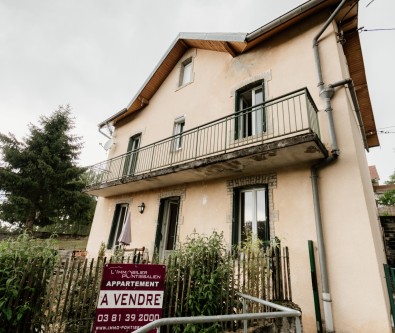 PROCHE CENTRE VILLE : APPARTEMENT DE TYPE 2 AVEC TERRASSE ET