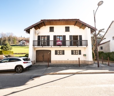 MAISON DE 208 m2 SUR 733 m2- Proche frontière