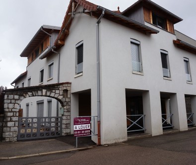 PONTARLIER - APPARTEMENT DE TYPE F1 BIS 