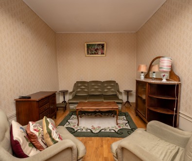 PONTARLIER - PROCHE HÔPITAL : APPARTEMENT DE TYPE 4