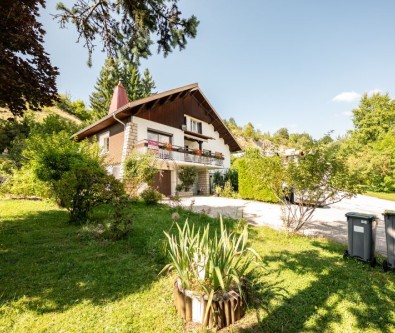MOUTHE - MAISON INDIVIDUELLE 190 m2.