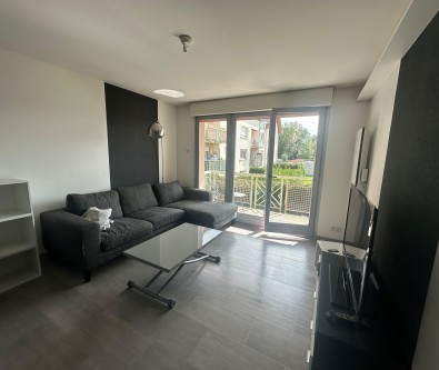 PONTARLIER - APPARTEMENT DE TYPE 2 MEUBLE - BALCON - CAVE