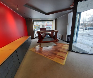 CENTRE VILLE - LOCAL COMMERCIAL A LOUER -70(rdc)+150(cave)