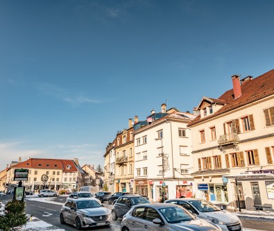 APPARTEMENT DERNIER ETAGE AVEC TERRASSE ET ASCENSEUR