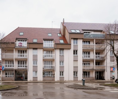 CENTRE VILLE : DUPLEX DE TYPE 4 AVEC ASCENSEUR, TERRASSE, GA