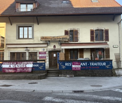 BONNEVAUX-Fonds de commerce à la frontière du JURA, proche s