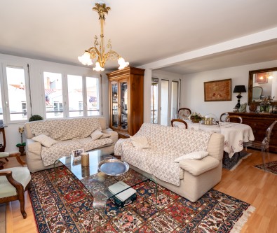 PONTARLIER CENTRE VILLE : DUPLEX DERNIER ETAGE