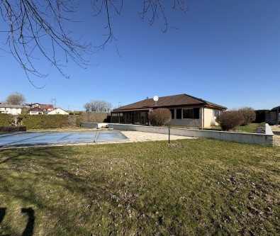 VAL D'USIERS : MAISON DE PLAIN PIED DE 150 m2 SUR UNE PARCEL