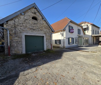 MAISON 5 CHAMBRES - VILLERS SOUS CHALAMONT