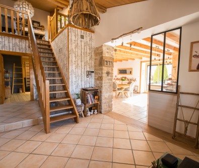 MAISON DU BOIS - LIEVREMONT : ANCIENNE FERME DE CARACTERE EN