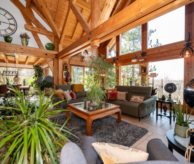 CHALET D'EXCEPTION DE 227 M2 à BONNEVAUX sur 1 220 m2 de ter