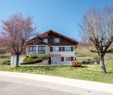 VUILLECIN- Maison - 171 m2 - 6 pièces