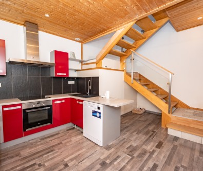 APPARTEMENT T4 LABERGEMENT SAINTE MARIE