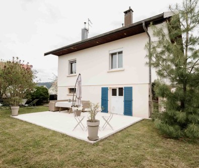 PONTARLIER : MAISON INDIVIDUELLE EN TRES BON ETAT