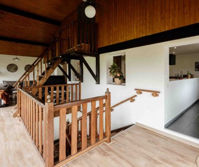 SAINTE-COLOMBE -  APPARTEMENT DE TYPE 7 : 5 CHAMBRES, BALCON