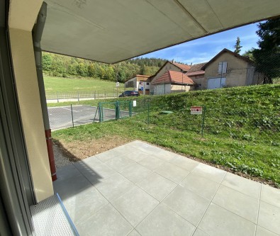 APPARTEMENT T2 PROCHE FRONTIERE EN REZ-DE-JARDIN