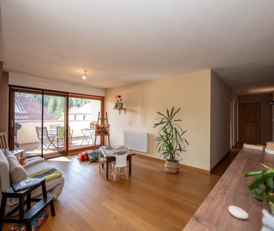 Appartement T6 d'exception à ROCHEJEAN  Standing, volumes et