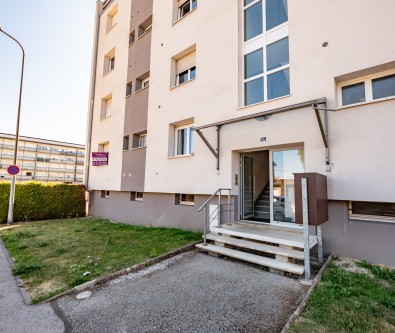 PONTARLIER - APPARTEMENT T3 - BALCON