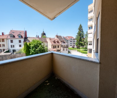 PONTARLIER - APPARTEMENT T2 - BALCON - ASCENSEUR