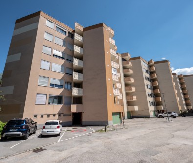 PONTARLIER - APPARTEMENT T2 - BALCON - ASCENSEUR