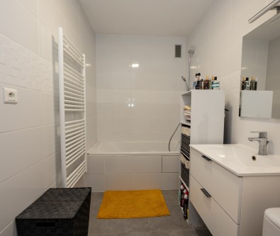 PONTARLIER - APPARTEMENT T2 - BALCON - ASCENSEUR