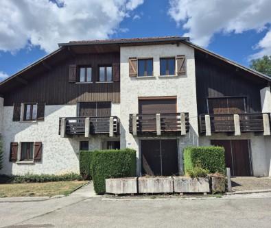 LES FOURGS - STUDIO MEUBLE - CAVE ET GARAGE 
