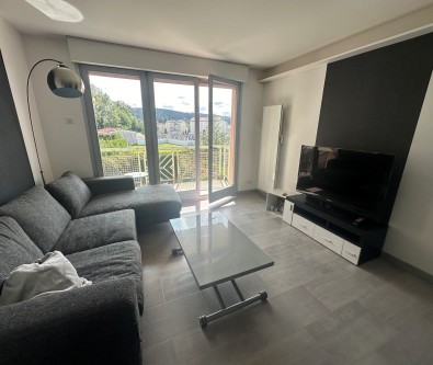 PONTARLIER - APPARTEMENT T3 - BALCON - GARAGE