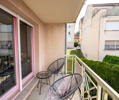 PONTARLIER - APPARTEMENT T3 - BALCON - GARAGE