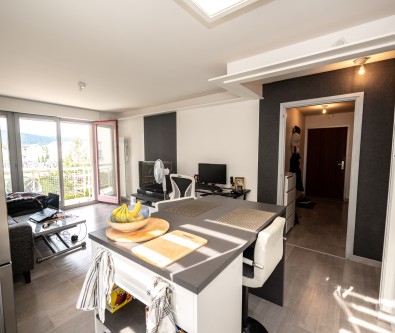 PONTARLIER - APPARTEMENT T3 - BALCON - GARAGE