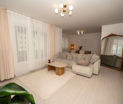 PONTARLIER - PROXIMITÉ CENTRE VILLE : T3, 2 CHAMBRES, CAVE E