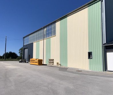 PONTARLIER LOCAL 800 m2